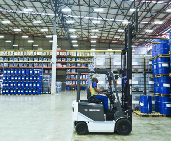 Lighting Guide You To Look For The Goods You Need Quickly In Warehouse Industry